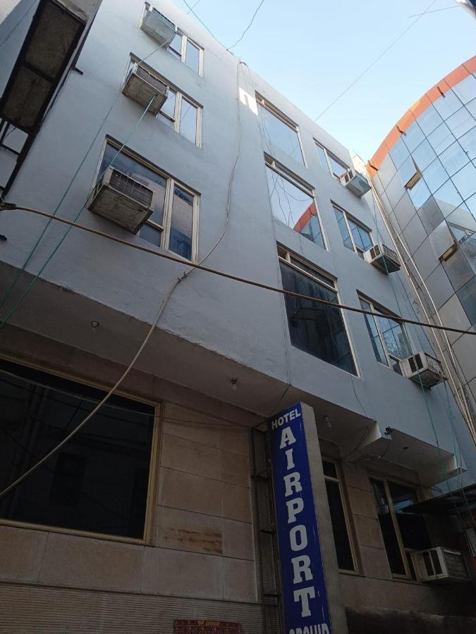 Hotel Airport Aditya Inn Ню Делхи Екстериор снимка